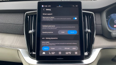 Volvo XC90 2.0 T8 PHEV Ultra Dark 5dr AWD Geartronic Estate